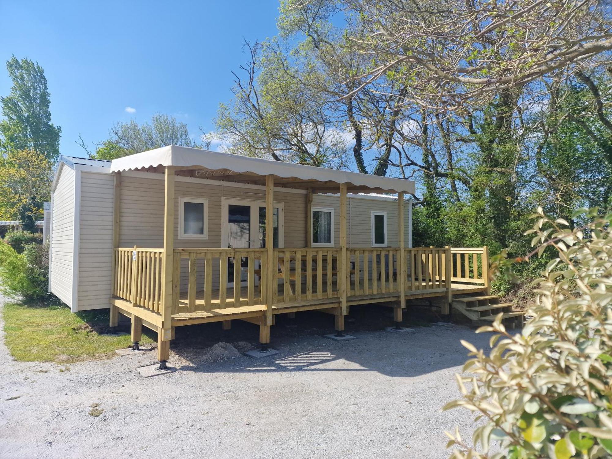 Camping Les P'Tites Maisons Dans La Prairie Sallertaine Buitenkant foto